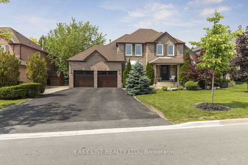 31 Bloomfield Trail, Richmond Hill, ON, L4E2J8 | Card Image