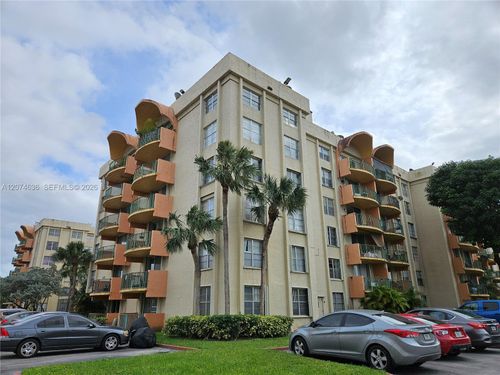 401-9320 Fontainebleau Boulevard, Miami, FL, 33172 | Card Image