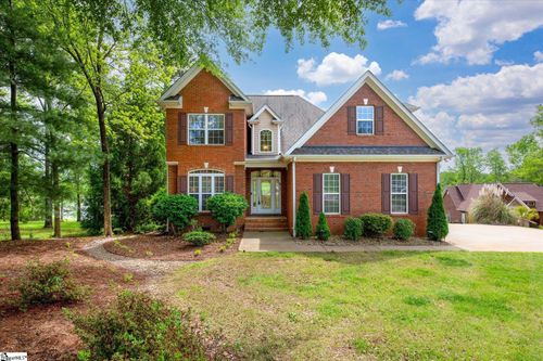 611 W Star Dr, Lyman, SC, 29365-9335 | Card Image