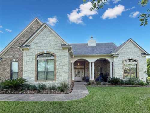 807 Mill Rd, Angleton, TX, 77515-8214 | Card Image