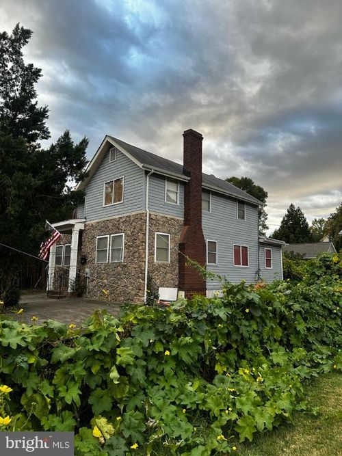2506 S Eads St, Arlington, VA, 22202-2507 | Card Image