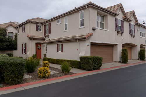 401 Picasso Way, Folsom, CA, 95630-5621 | Card Image