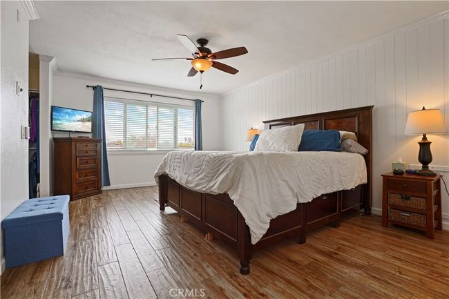 17882 Hallcroft Ln, House other with 4 bedrooms, 3 bathrooms and 6 parking in Huntington Beach CA | Image 16
