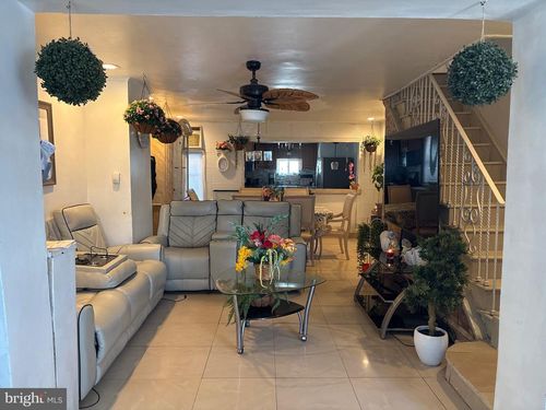 871 Bridge St, PHILADELPHIA, PA, 19124-1724 | Card Image