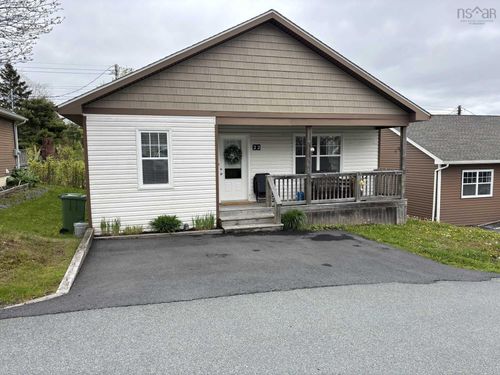 22 Hatchet Lane, Hatchet Lake, NS, B3T1S1 | Card Image