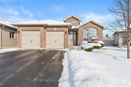 25 Staikos Crt, Napanee, ON, K7R0B9 | Card Image