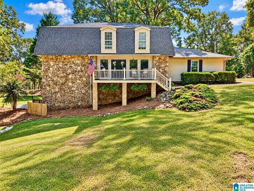 1822 Pleasant Ridge Dr, Sylacauga, AL, 35150-1762 | Card Image