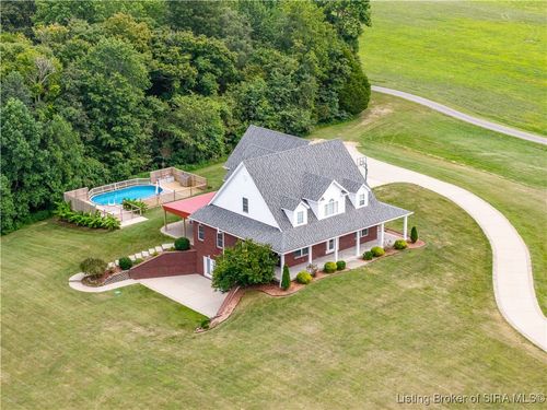 656 August Yocum Ln Ne, Corydon, IN, 47112-7755 | Card Image