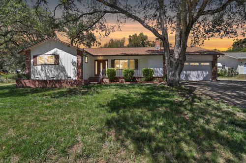 1439 Calaveritas Road, San Andreas, CA, 95249 | Card Image