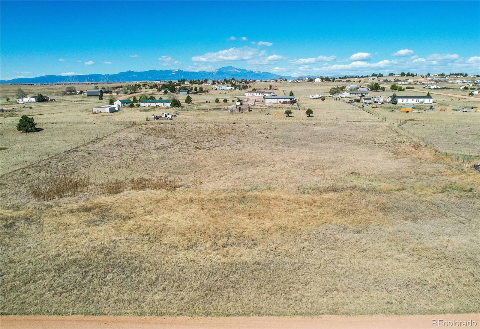 Land in Peyton 4