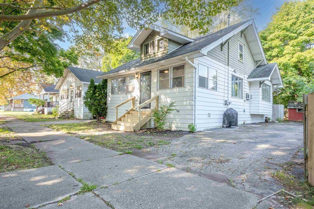 Mershon St, Saginaw, MI 48602