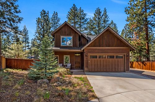 801 S Wrangler Ct, Sisters, OR, 97759-1770 | Card Image