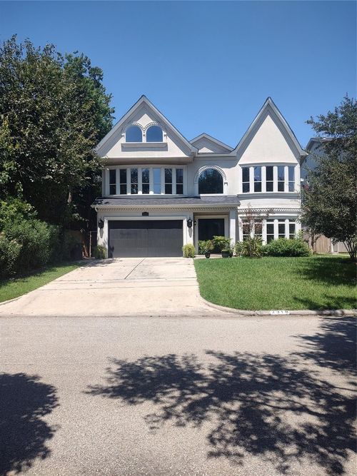 2318 Bellefontaine St, Houston, TX, 77030-3204 | Card Image