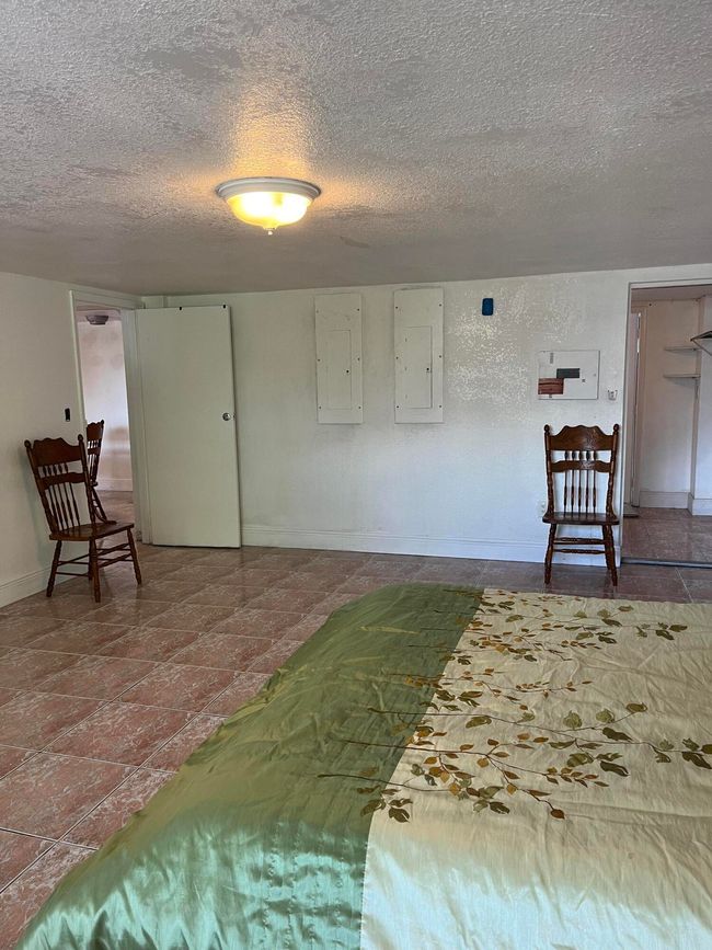 1st fl bedroom | Image 28