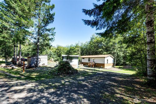 51 Sunflower Road, Beaver, WA, 98305 | Card Image