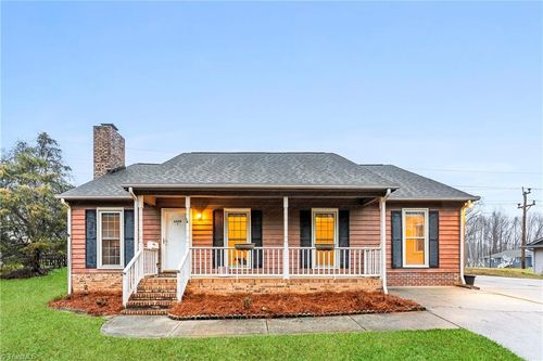 2524 Amity Ave, Gastonia, NC, 28054-5900 | Card Image