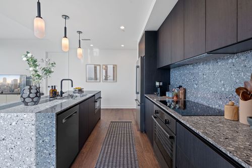 unit-1906-84 N Interstate 35, Austin, TX, 78701-4977 | Card Image