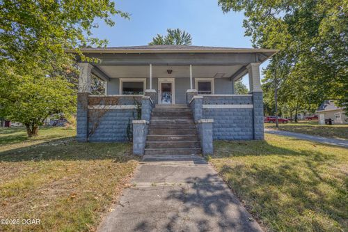 541 N Main St, Granby, MO, 64844-8155 | Card Image