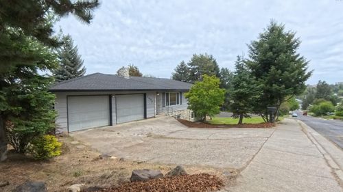 1450 Nw Deane St, Pullman, WA, 99163-3768 | Card Image