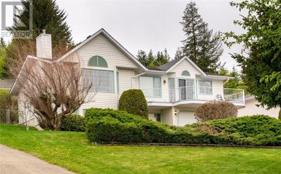 2382 Tamerac Terr, House other with 3 bedrooms, 3 bathrooms and 5 parking in Sorrento BC | Image 2