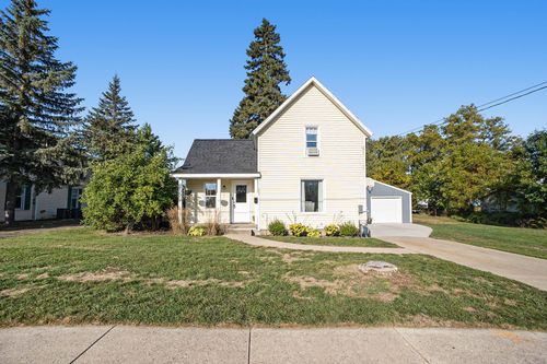 203 Martindale St, Sparta, MI, 49345-1446 | Card Image
