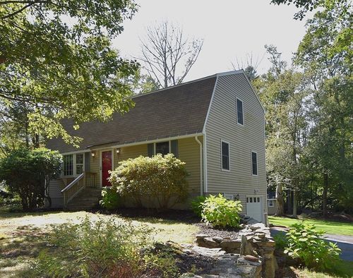 331 Cooper Rd, Northbridge, MA, 01534-1159 | Card Image
