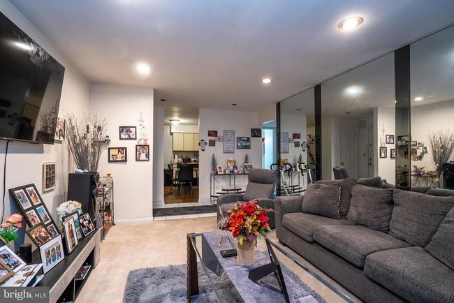 J4 Avon Dr, Condo with 2 bedrooms, 2 bathrooms and null parking in East Windsor NJ | Image 4