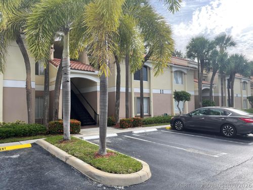 11-203-815 W Boynton Beach Blvd, Boynton Beach, FL, 33426-3665 | Card Image