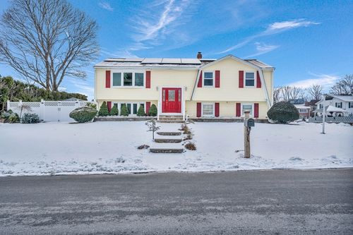 14 Magna Rd, Methuen, MA, 01844-4616 | Card Image