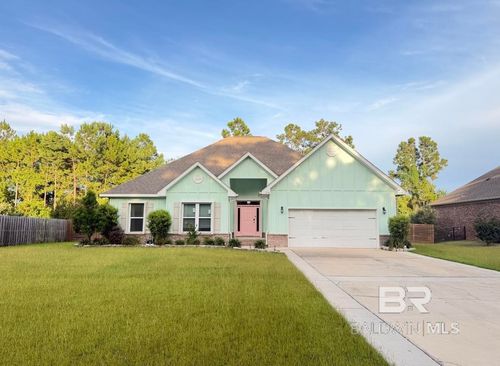 2118 Hogan Dr, Gulf Shores, AL, 36542-7405 | Card Image