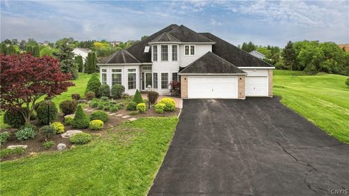 5820 E Seneca, Onondaga, NY, 13078 | Card Image