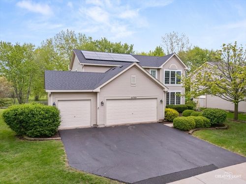 2732 Lahinch Dr, Aurora, IL, 60503-6274 | Card Image