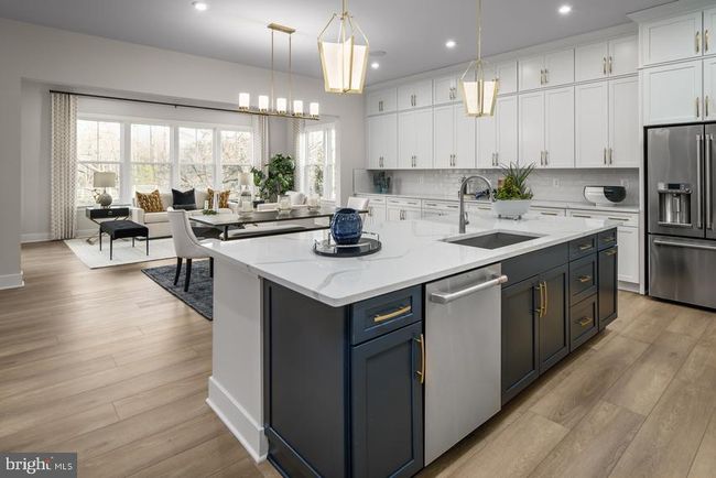 8743 Classic Lakes Way, House other with 4 bedrooms, 5 bathrooms and null parking in MANASSAS VA | Image 6