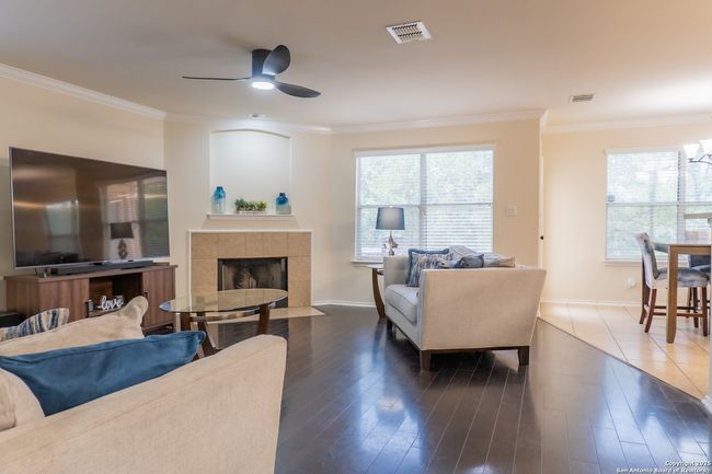 9534 Anderson Way, House other with 3 bedrooms, 3 bathrooms and null parking in Converse TX | Image 29