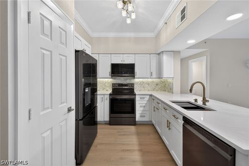 104-20341 Estero Gardens Cir, ESTERO, FL, 33928-3464 | Card Image