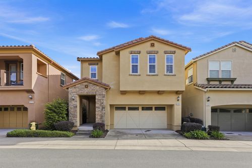 3008 Mercato Way, Roseville, CA, 95661-3256 | Card Image