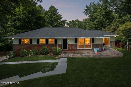 103 Morgan Rd, Oak Ridge, TN, 37830-8311 | Card Image