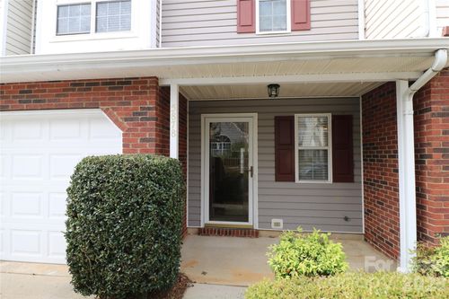 5878 Prescott Ct, Charlotte, NC, 28269-1333 | Card Image