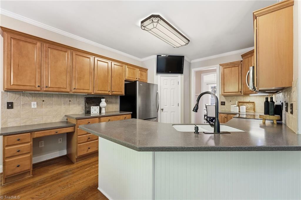 Residential in Summerfield 3