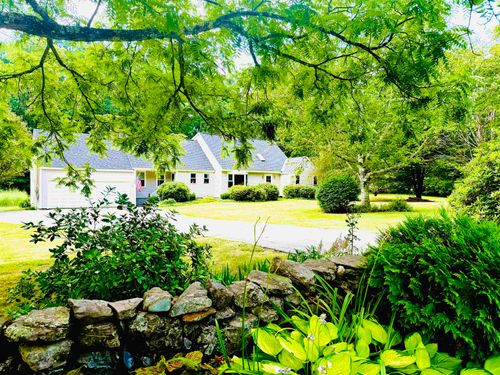 120 Blackjack Xing, Walpole, NH, 03608-4803 | Card Image