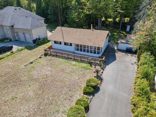 68 41st St S, Wasaga Beach, ON, L9Z1Z6 | Card Image