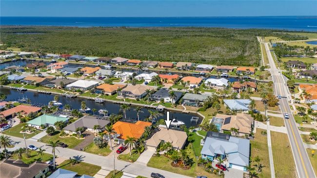 211 Lido Dr, House other with 4 bedrooms, 3 bathrooms and null parking in PUNTA GORDA FL | Image 47