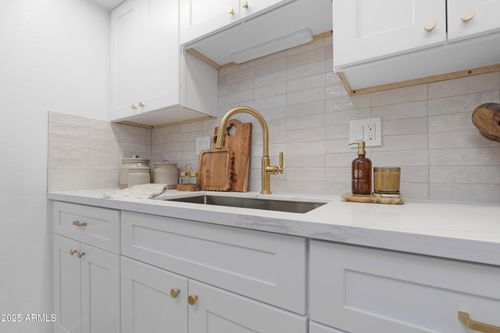 f-13231 N 98th Ave, Sun City, AZ, 85351-3211 | Card Image