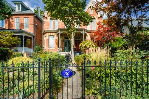 30 Amelia St, Toronto, ON, M4X1E1 | Card Image