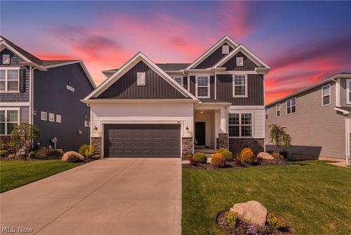 342 Foxglove Dr, Wadsworth, OH, 44281-9807 | Card Image