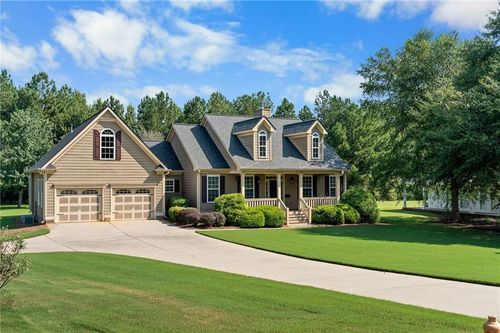 35 Applewood Ln, Taylorsville, GA, 30178-1640 | Card Image