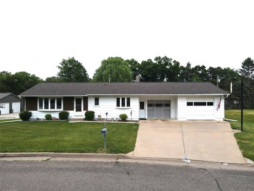 922 Auth Street, Durand, WI, 54736 | Card Image