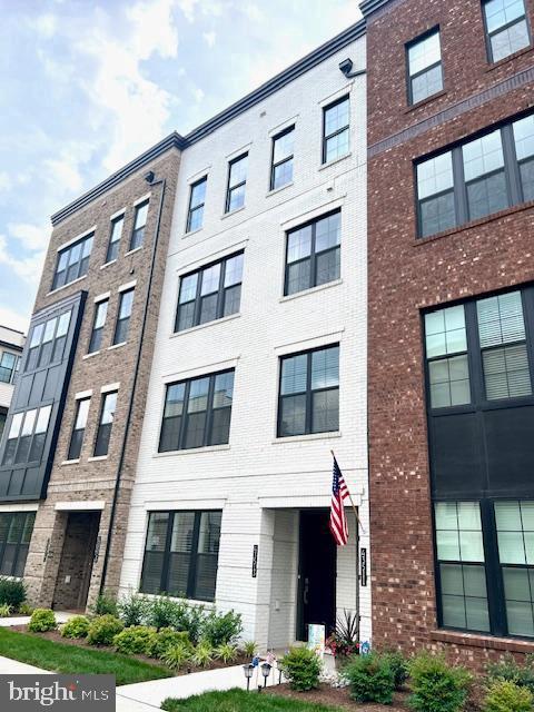Residential Lease in ASHBURN 2