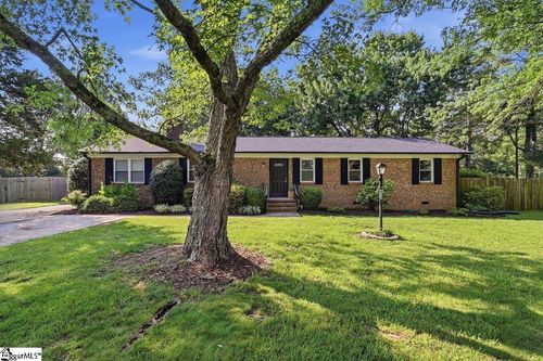 600 Old Rutherford Rd, Taylors, SC, 29687-5745 | Card Image