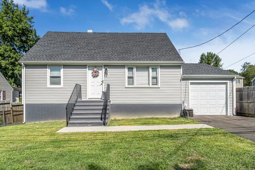 464 Woodlawn Avenue Ext, Bridgeport, CT, 06606-2965 | Card Image